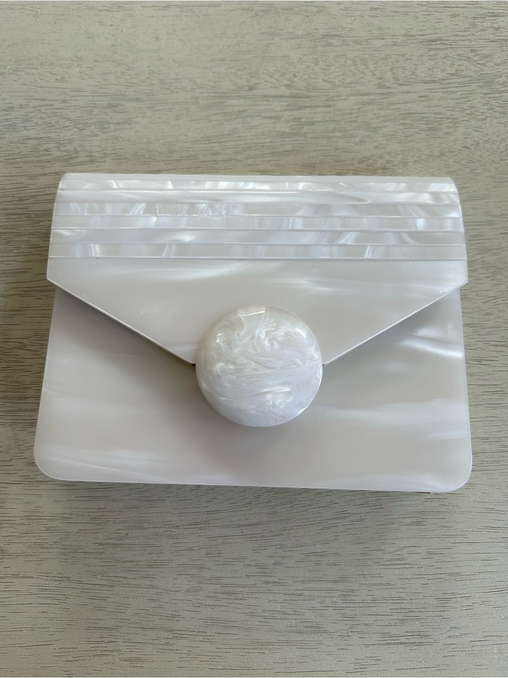 Vintage White Pearl-Effect Envelope Clutch
